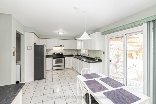 10 Richview Drive, Hamilton, ON 
