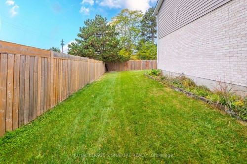 2 Cindy Avenue, Cambridge, ON 