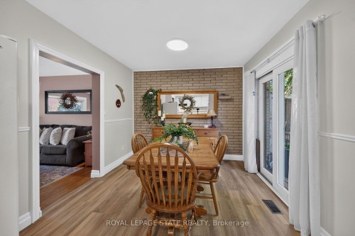 995 Upper Wellington Street, Hamilton, ON 