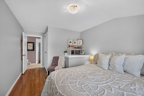 995 Upper Wellington Street, Hamilton, ON 