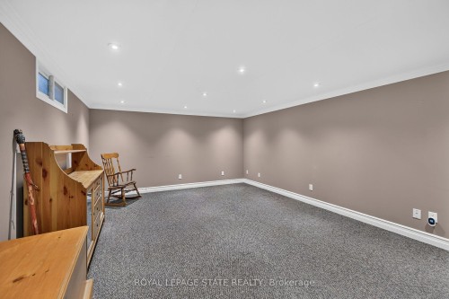 995 Upper Wellington Street, Hamilton, ON 