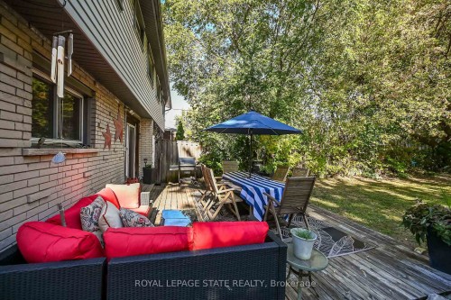 995 Upper Wellington Street, Hamilton, ON 