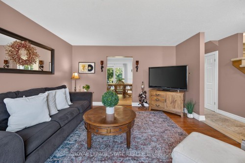 995 Upper Wellington Street, Hamilton, ON 