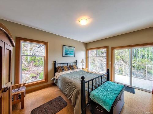 29 Haggard Cove, Port Alberni, BC - Indoor Photo Showing Bedroom