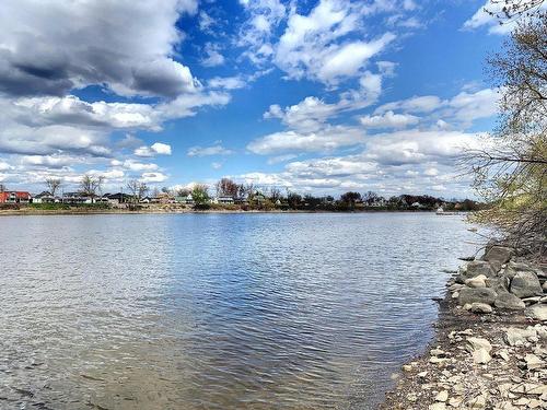 Vue sur l'eau - 9900 Boul. Des Mille-Îles, Laval (Saint-François), QC 