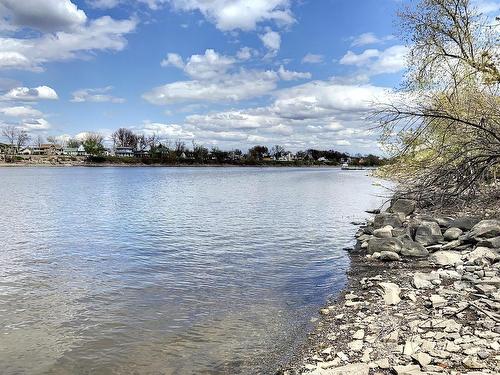 Vue sur l'eau - 9900 Boul. Des Mille-Îles, Laval (Saint-François), QC 