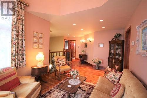 1829 86 Avenue, Dawson Creek, BC - Indoor Photo Showing Living Room