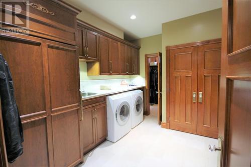 1829 86 Avenue, Dawson Creek, BC - Indoor Photo Showing Laundry Room