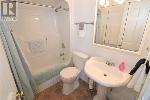 22 Route 776, Grand Manan, NB - Indoor Photo Showing Bathroom