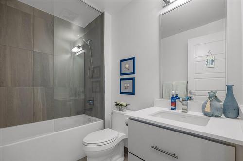 375 Sea Ray Avenue|Unit #G14, Innisfil, ON - Indoor Photo Showing Bathroom