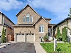 1024 Colonial Street  Pickering, ON L1X 1N9