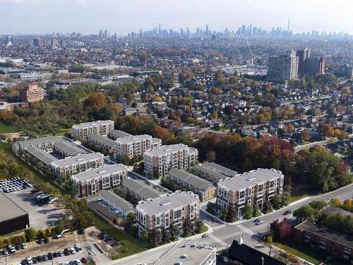 Toronto, ON - Outdoor With View