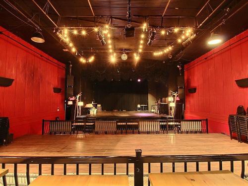 Salle - 15 Rue Gamble O., Rouyn-Noranda, QC - Indoor Photo Showing Dining Room