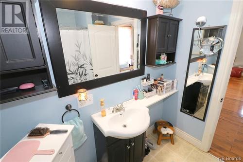 16 Whistle Road, Grand Manan, NB - Indoor Photo Showing Bathroom