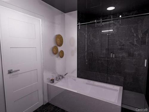 Bathroom - 1-20 Boul. Sacré-Coeur, Gatineau (Hull), QC - Indoor Photo Showing Bathroom