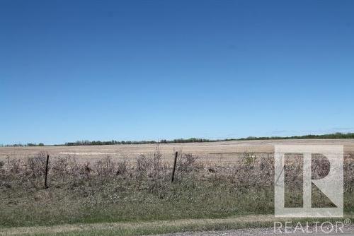 57C 50 Av, Elk Point, AB 