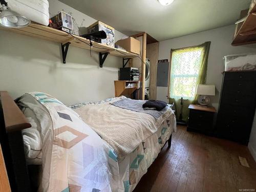 1784 Arden Rd, Courtenay, BC - Indoor Photo Showing Bedroom
