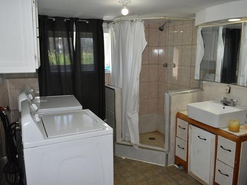 Bathroom - 1200 Rue Cormier, Drummondville, QC - Indoor