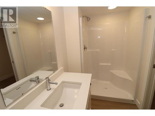101 4278 22Nd Avenue, Prince George, BC - Indoor Photo Showing Bathroom