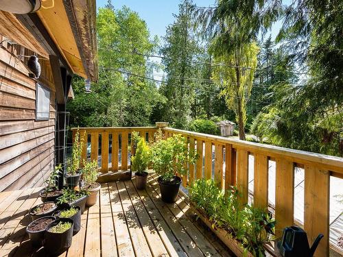780 Campbell St, Tofino, BC - Outdoor With Deck Patio Veranda With Exterior