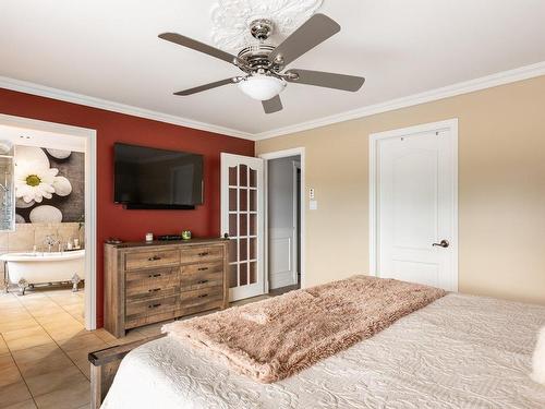 Bedroom - 261 126E Rue, Shawinigan, QC - Indoor Photo Showing Bedroom