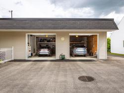 Garage - 