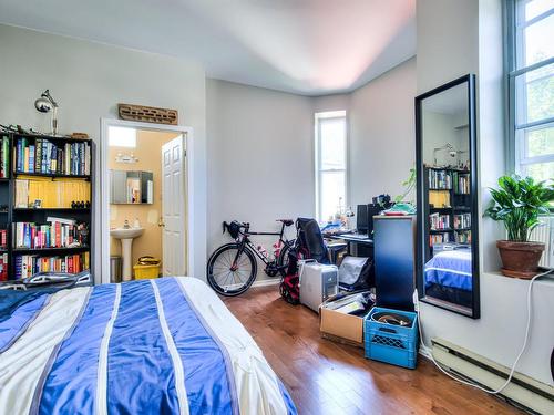 Chambre Ã Â coucher - 402-3626 Rue Aylmer, Montréal (Le Plateau-Mont-Royal), QC - Indoor Photo Showing Bedroom