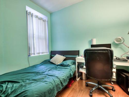 Chambre Ã Â coucher - 402-3626 Rue Aylmer, Montréal (Le Plateau-Mont-Royal), QC - Indoor Photo Showing Bedroom