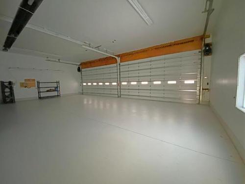 2615 Big Bar Road, Clinton, BC - Indoor Photo Showing Garage