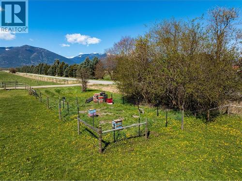 305 Kootenay River Road, Creston, BC 