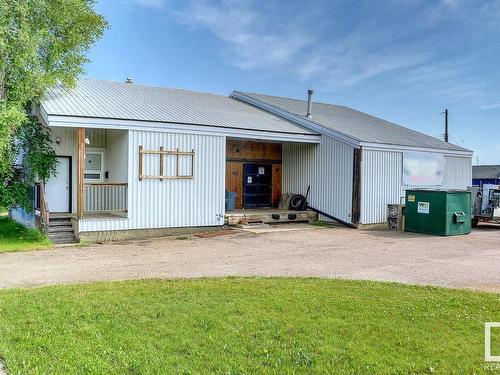 4807 52 St, Redwater, AB 