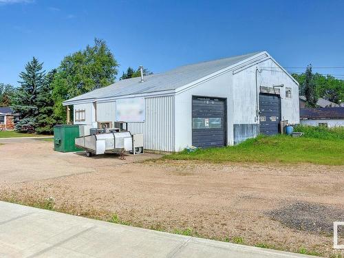 4807 52 St, Redwater, AB 