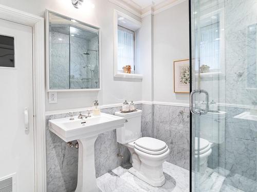 Salle de bains - 64 Crois. Summit, Westmount, QC - Indoor Photo Showing Bathroom