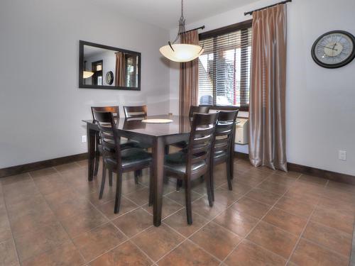 814 A - 800 Bighorn Boulevard, Radium Hot Springs, BC - Indoor Photo Showing Dining Room