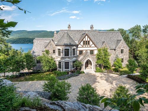 Exterior - 730 Ch. Thomas-Robert, Lac-Tremblant-Nord, QC - Outdoor With Body Of Water