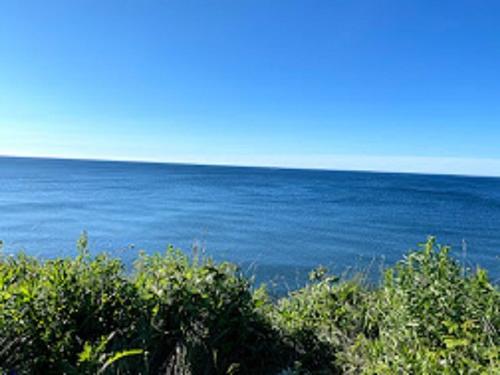 Vue sur l'eau - 609 Route 132 O., Percé, QC - Outdoor With Body Of Water With View