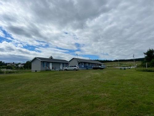 FaÃ§ade - 609 Route 132 O., Percé, QC - Outdoor With View