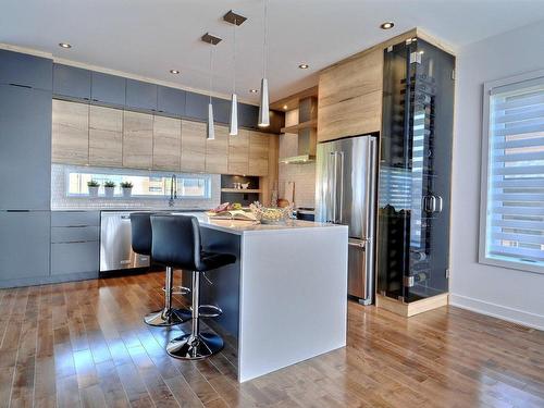 Kitchen - Rue De L'Ancrage, Lanoraie, QC - Indoor Photo Showing Kitchen With Upgraded Kitchen