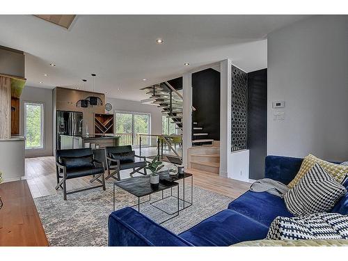 Interior - Rue De L'Ancrage, Lanoraie, QC - Indoor Photo Showing Living Room