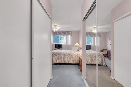 #108 3858 Brown Road,, West Kelowna, BC - Indoor Photo Showing Bedroom