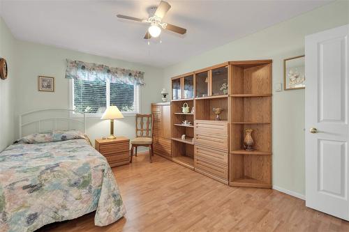 #108 3858 Brown Road,, West Kelowna, BC - Indoor Photo Showing Bedroom