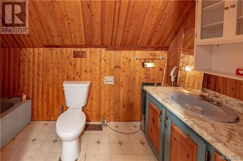 320 Red Bank Road, Chipman, NB - Indoor Photo Showing Bathroom