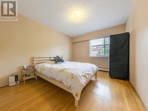 5343 Yew Street, Vancouver, BC - Indoor Photo Showing Bedroom