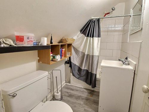 Bathroom - 721  - 723 Rue Plessis, Val-D'Or, QC - Indoor