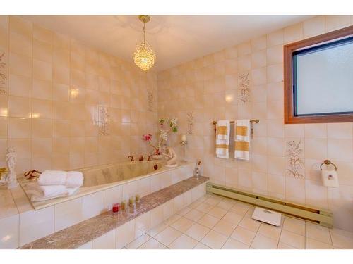 Bathroom - 44 Rue Bourassa, Granby, QC - Indoor Photo Showing Bathroom