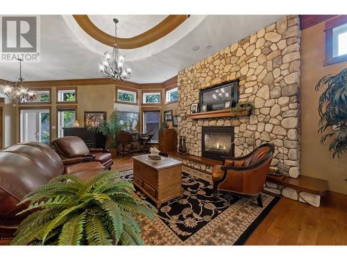 2471 Rocky Point Road, Blind Bay, BC - Indoor Photo Showing Living Room With Fireplace