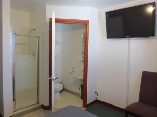 Salle de bains - 579 Ch. Bord-De-L'Eau S., Noyan, QC - Indoor Photo Showing Bathroom