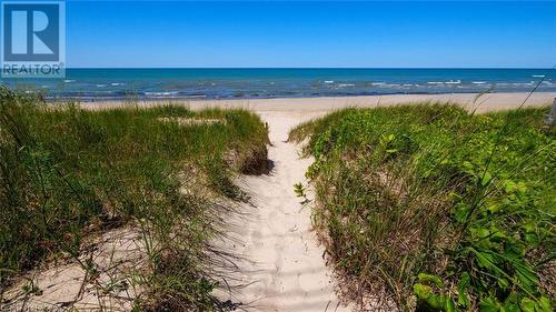 Path to the beach - 1187 2Nd Avenue S, Saugeen Indian Reserve 29, ON - Outdoor With View