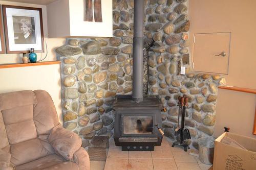 3650 - Lot B Phillips Rd, Creston, BC - Indoor With Fireplace