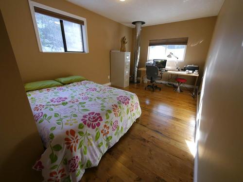 3650 - Lot B Phillips Rd, Creston, BC - Indoor Photo Showing Bedroom